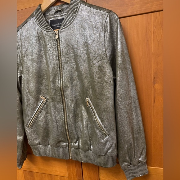 Rebecca Elliot Metallic Green Silver Bomber Jacket size SM excellent condition! - Picture 11 of 13